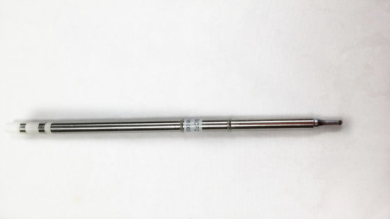 Hakko と使用される無鉛はんだごての先端 951 のはんだ付けする場所