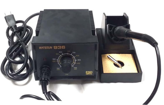 Temperature Controlled Digital Soldering Station , Electronic PCB Solder Station