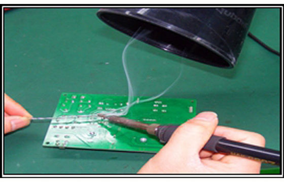 Desktop Solder Smoke Absorber Anti Vibration , Welding Fume Extraction Systems